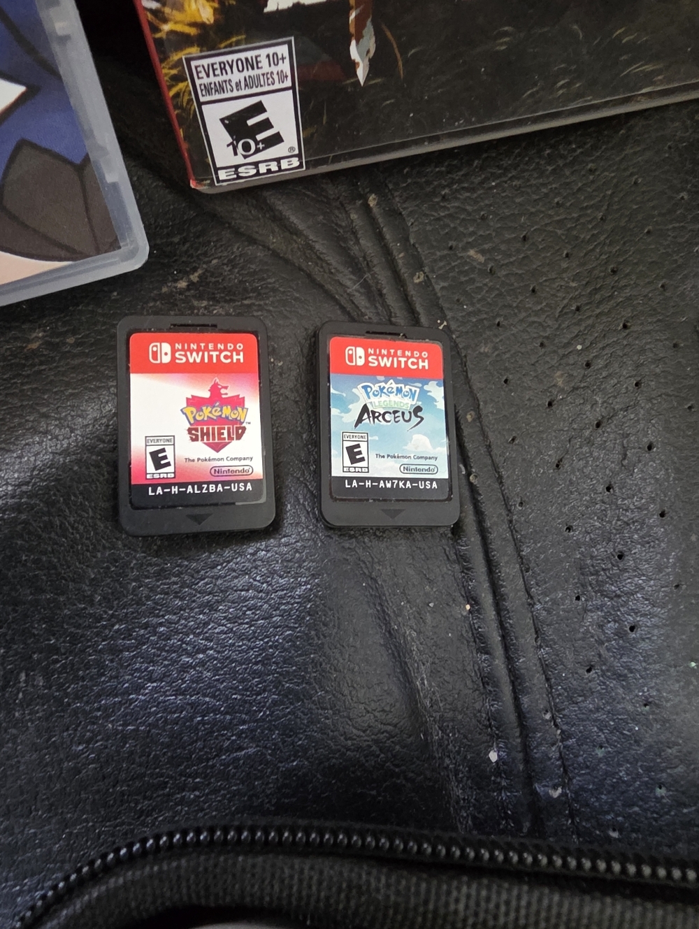 Nintendo Switch Lite Grey W Games & Case, Charger Zelda, Pokémon, Mario 3d - Picture 4 of 11